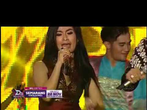 iis dahlia feat beniqno (berdendang)