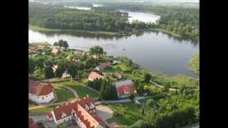 preview picture of video 'Pokazy Paralotniowe nad Jeziorem Wydmińskim .DNI Wydmin 2013  Part 2'