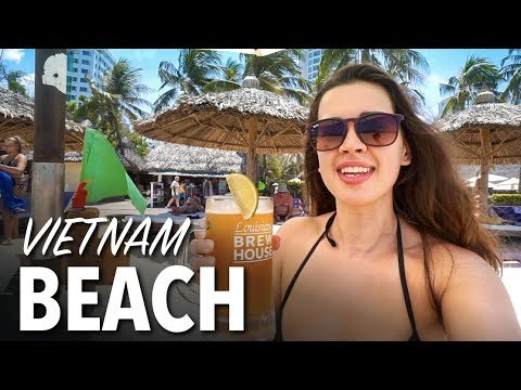 BEST BEACH IN VIETNAM - Nha Trang Beach & Walking Street