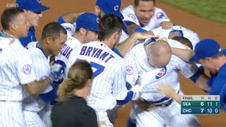 Lester walks off Cubs with squeeze in 12th