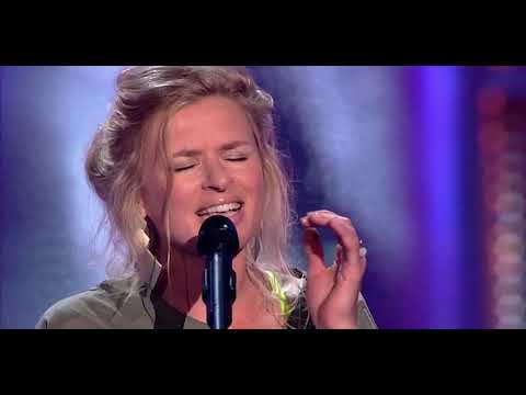 Sandra van Nieuwland sings “More” by Usher (Netherlands, 2012)