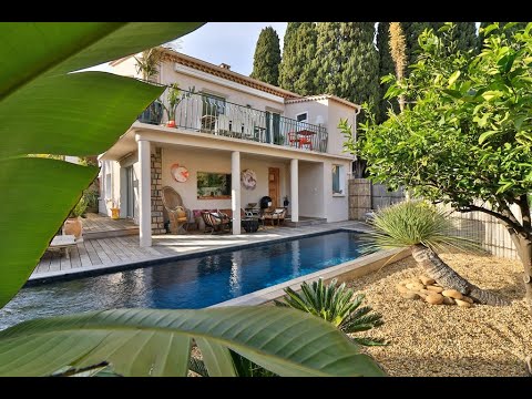 Centre-ville de Hyères, à vendre, maison avec piscine