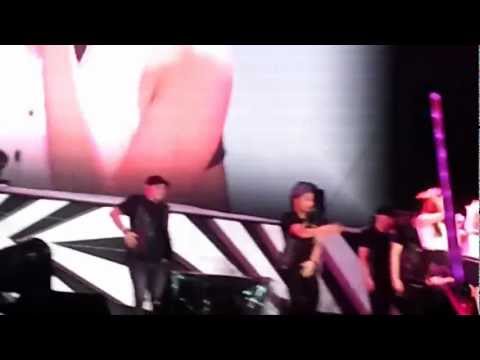 [fancam]121125_ Twinkle - TaeTiSeo @ SMTOWN IN BANGKOK 2012