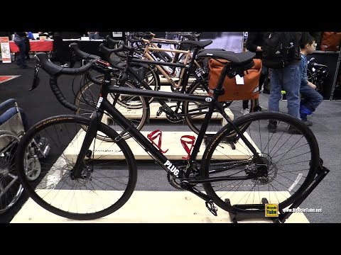2016 Charge Bikes Plug 4 Bike - Walkaround - 2016 Salon Velo Montreal