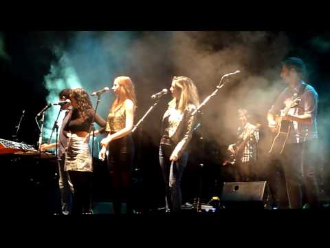 Els Amics de les Arts & The Mamzelles - Les meves ex i tu @ Sant Cugat