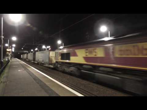 66016 4M30 Grangemouth - Daventry at Greenfaulds: 8/3/17