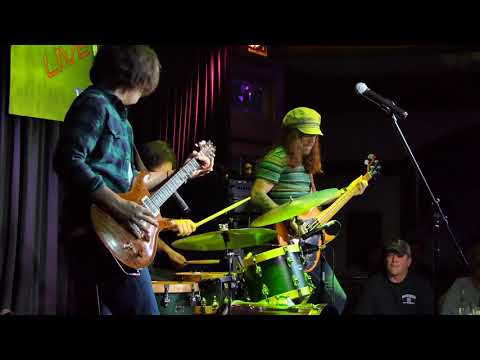 Davy Knowles - Riverbed - 10/5/19 9 Wallis - Beverly, MA