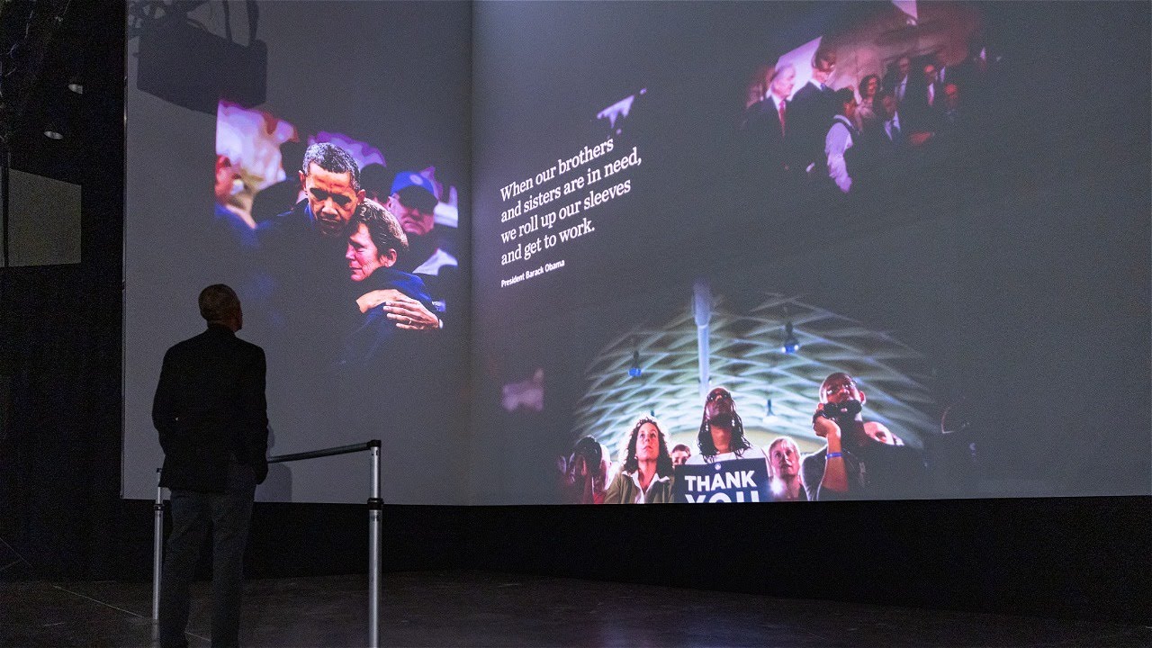 President Obama tours prototype of 'Power of Words' immersive exhibit - YouTube