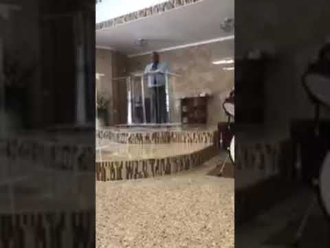 PASTOR ORLANDO CRUZ EN EL MENSAJE