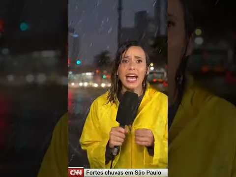 Fortes chuvas atingem São Paulo.