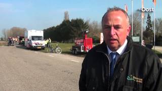 preview picture of video 'Grote controle-actie op recreatiepark aan de IJssel bij Terwolde'