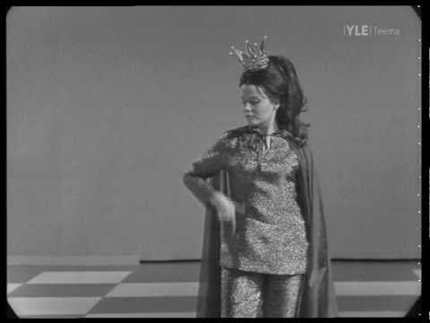 Carola Standertskjöld - Kielletyt Leikit