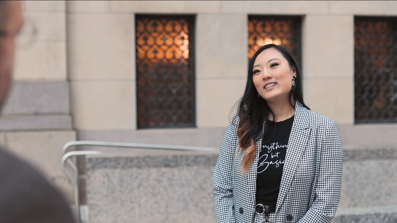 Close the gap between business and tech with a Master of Management in Artificial Intelligence