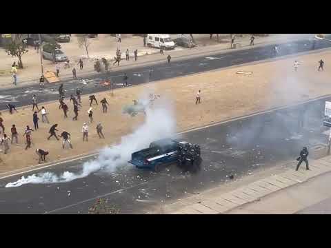 Les jeunes repoussent les gendarmes sur la VDN