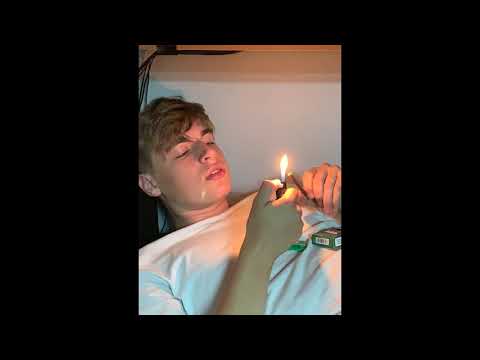 Młody Dorian - Bletki I Żyletki prod.Kubsy Beats