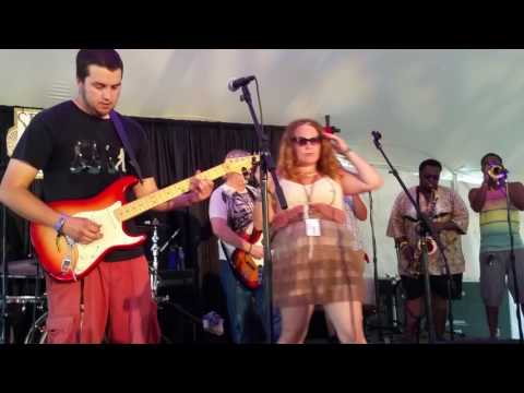 Groova Scape - Nothing to Gain (Floydfest 2015)