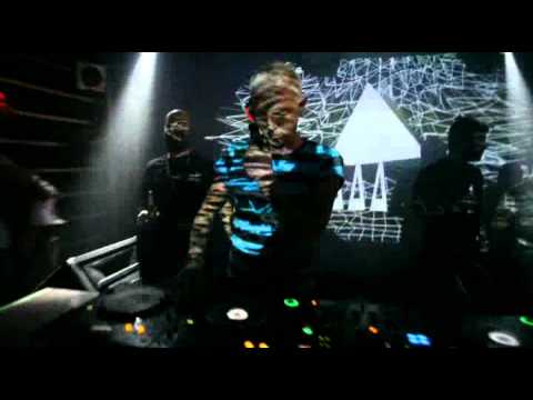 31.12.2010 F*ck new year eve w/Marco Bellini at New Age Club (TV)