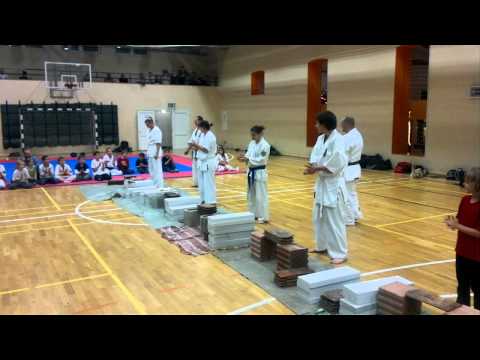 Kamikaze / Wasabi házibajnokság - törés (1)