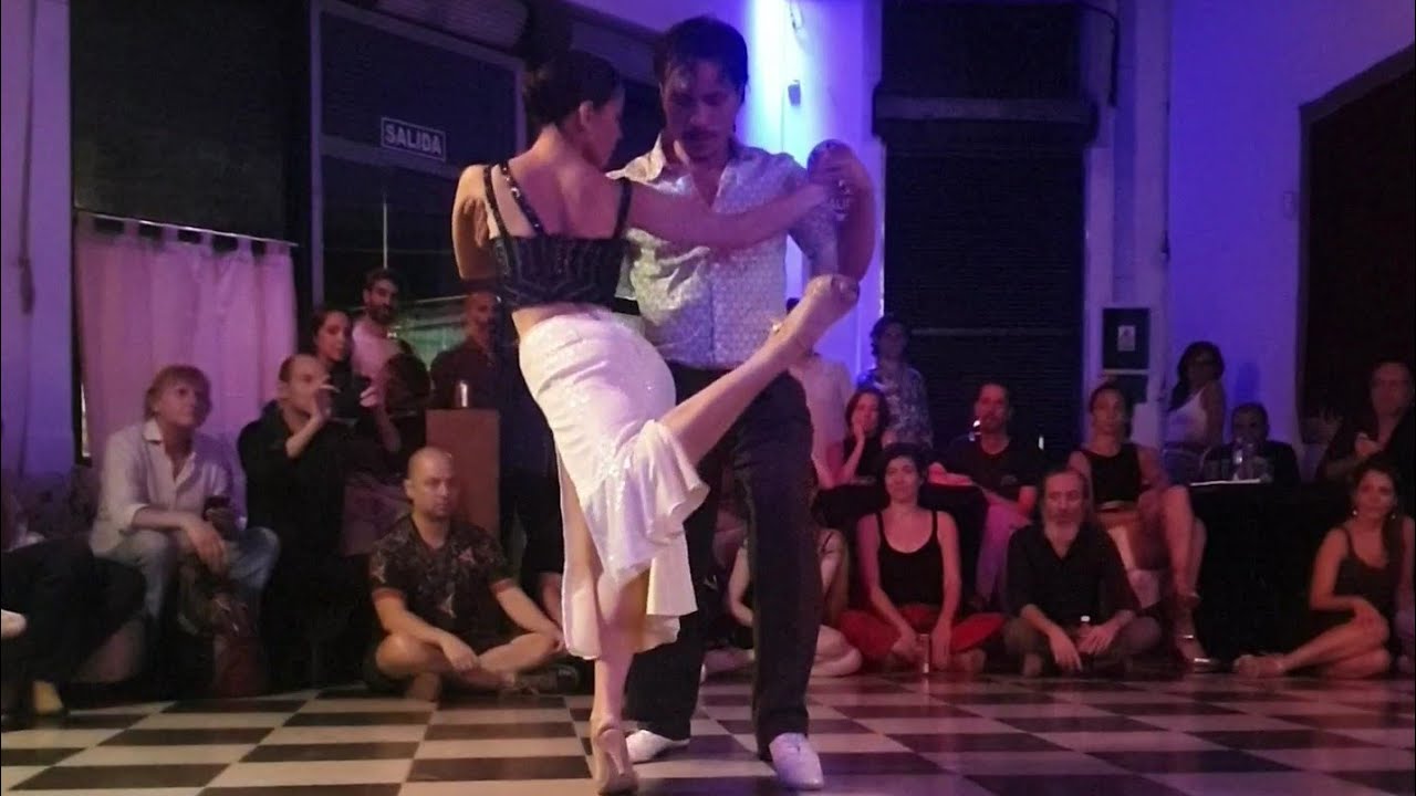 Gastón Torelli y Gri Montanaro - "Remolino" Alfredo De Angelis ☆☆