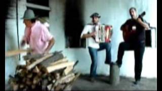 Mario Alessandrini en Maximo Paz Santa Fe junto a Pablo Spinetti en el Video Chochito el Hornero