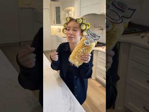 New York Italian mom on Thanksgiving 🤣🤌