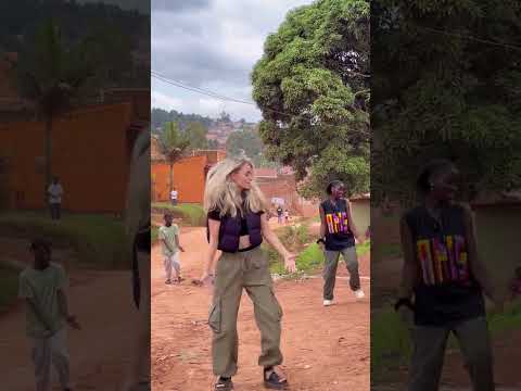 Gata Only - FloyyMenor ft Cris Mj