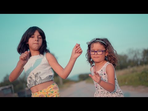 Mini Castkovske cajenky - Tanecne cover video od MidajkoSlovak