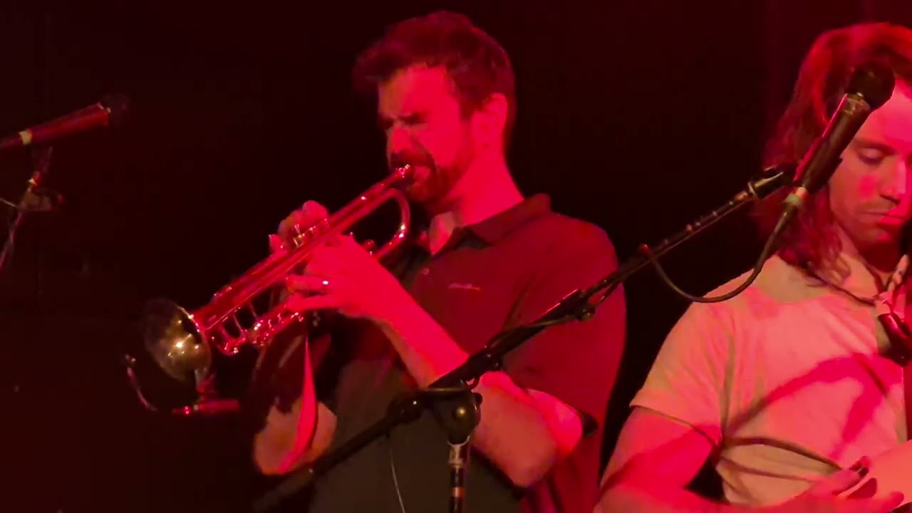 THE KELEVRAS, SEEKING SUNRISES, POSITIVITY CLUB (SOLO) video preview