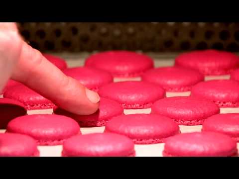 Zumbo Baking - Choc Raspberry Macarons (Step 4: Baking)