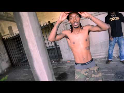 Rapper E - Hustle Hard (OFFICIAL MUSIC VIDEO)