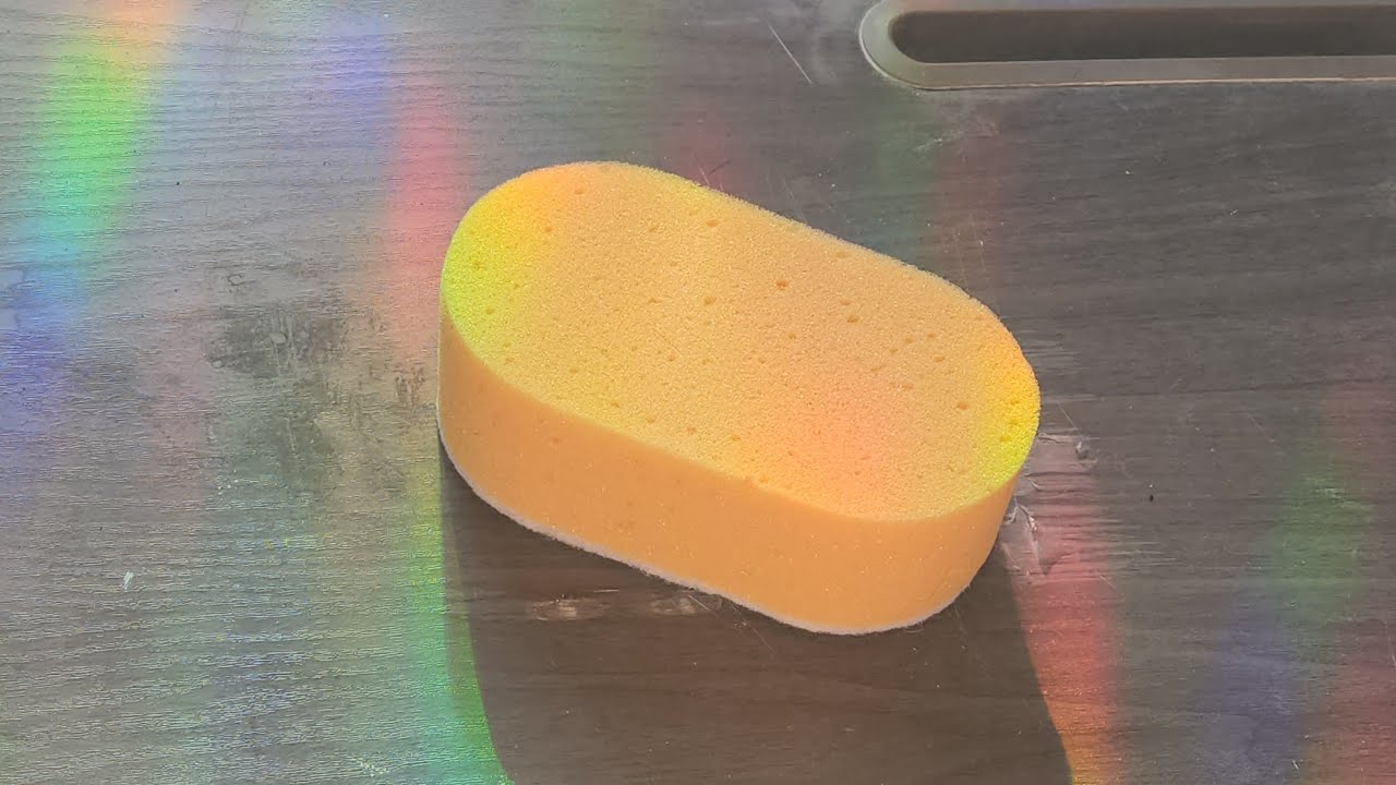 ASMR Dry Bath Sponge Destructive Scratching and Ripping