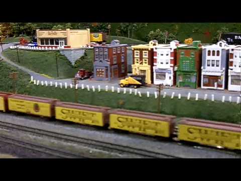 AWESOME Modular N Scale Operation - Model Train Show