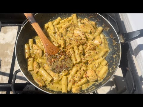 Creamy Chicken Pesto Pasta | Chicken Pesto Pasta Recipe | How to make Creamy Chicken Pesto Pasta