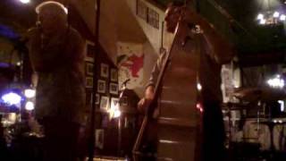 Mighty Long Time - Mike Lynch at New Orleans 3-27-2010.mov