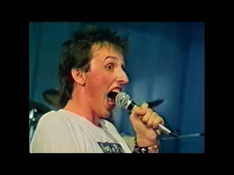 ZÓNA A - Útek z reality