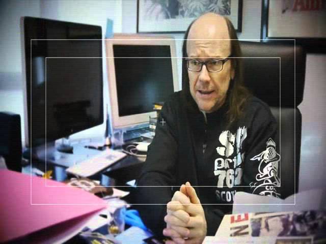 Vídeo relacionado con Manual de buenas maneras de Torrente: Con la colaboración de Santiago Segura: 1 (Humor)
