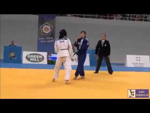 Judo 2014 European Championships Cadets Athens: Akyuz (TUR) - Bikbova (RUS) [-40kg] bronze