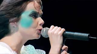 Björk - Pluto (live) (2003)
