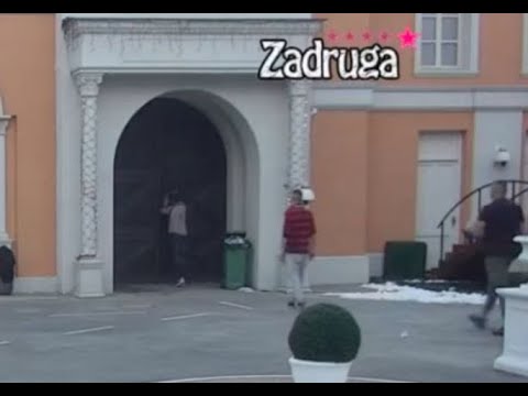 Ovo niko nije OČEKIVAO! Voditelj saopštio da ONA napušta Belu kuću!