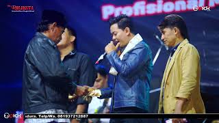 Download lagu NUTOP ATEH - ANDI KDI - ROLIESTA AROSBAY mp3