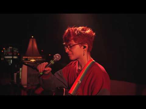Video thumbnail for Things That Make It Warm (Live at Hoxton Hall)