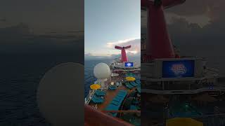 Flori on the go....💃 ❤️ 🌷 ⛱️ 🛳 🌇  # #youtubeshorts #cruiseship #trending #viral #ytshorts #travel