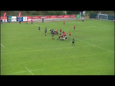 Gonzalo López runs over José do Carmo