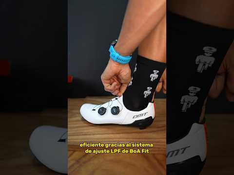 Zapato de ciclismo carretera  DMT Sh10, con suela de carbón, ultra ligeros y cómodos 