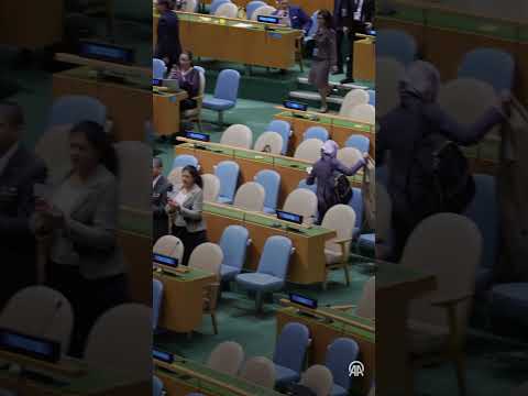 Many countries' delegation, including Türkiye, walk out of UN General Assembly to protest Netanyahu