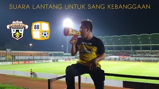 Download lagu Aksi Bartman tribun inggris saat Barito Putera menghadapi PSM Makassar mp3
