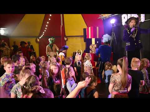 Sinterklaas en Piet Martino filmden in circustent bij Kasteel Oud Poelgeest.  www.leidseglibber.nl