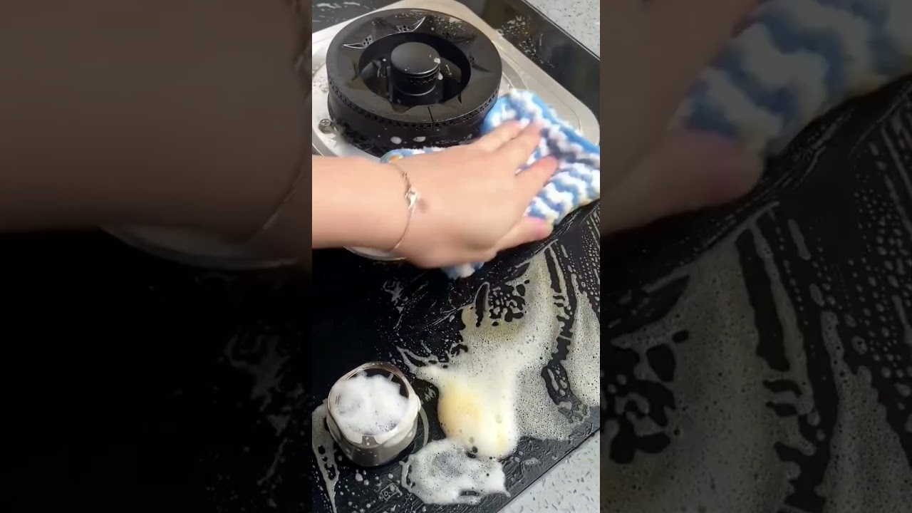 How to Easily Remove Kitchen Grease with This Powerful Spray! #greaseremover #oilremoverspray