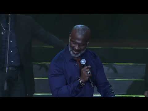 VaShawn Mitchell ft  Bebe Winans, Tasha Cobbs   Nobody Greater Remix Live