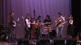 The Shiny Penny Song - Uncle Earl featuring Chris Eldridge &amp; Noam Pikelny